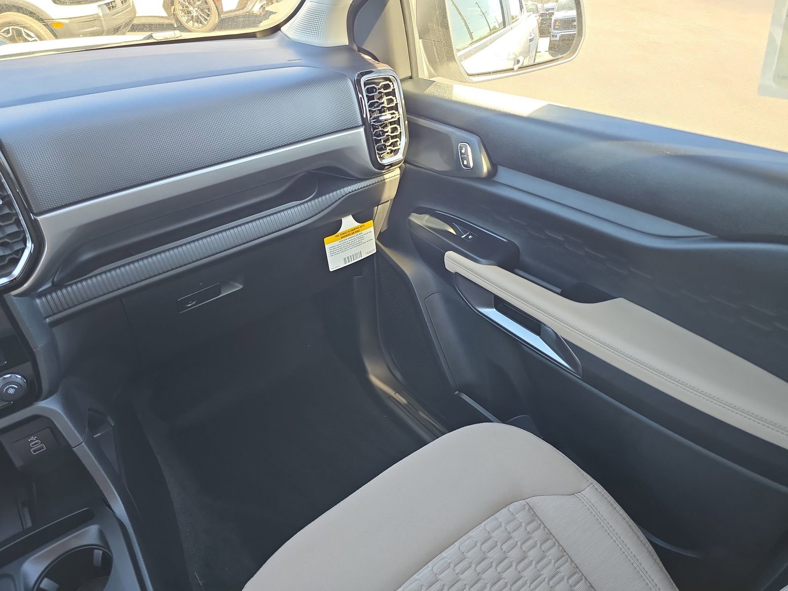 New 2025 Ford Ranger XLT w/ Trailer Tow Package RWD image 11