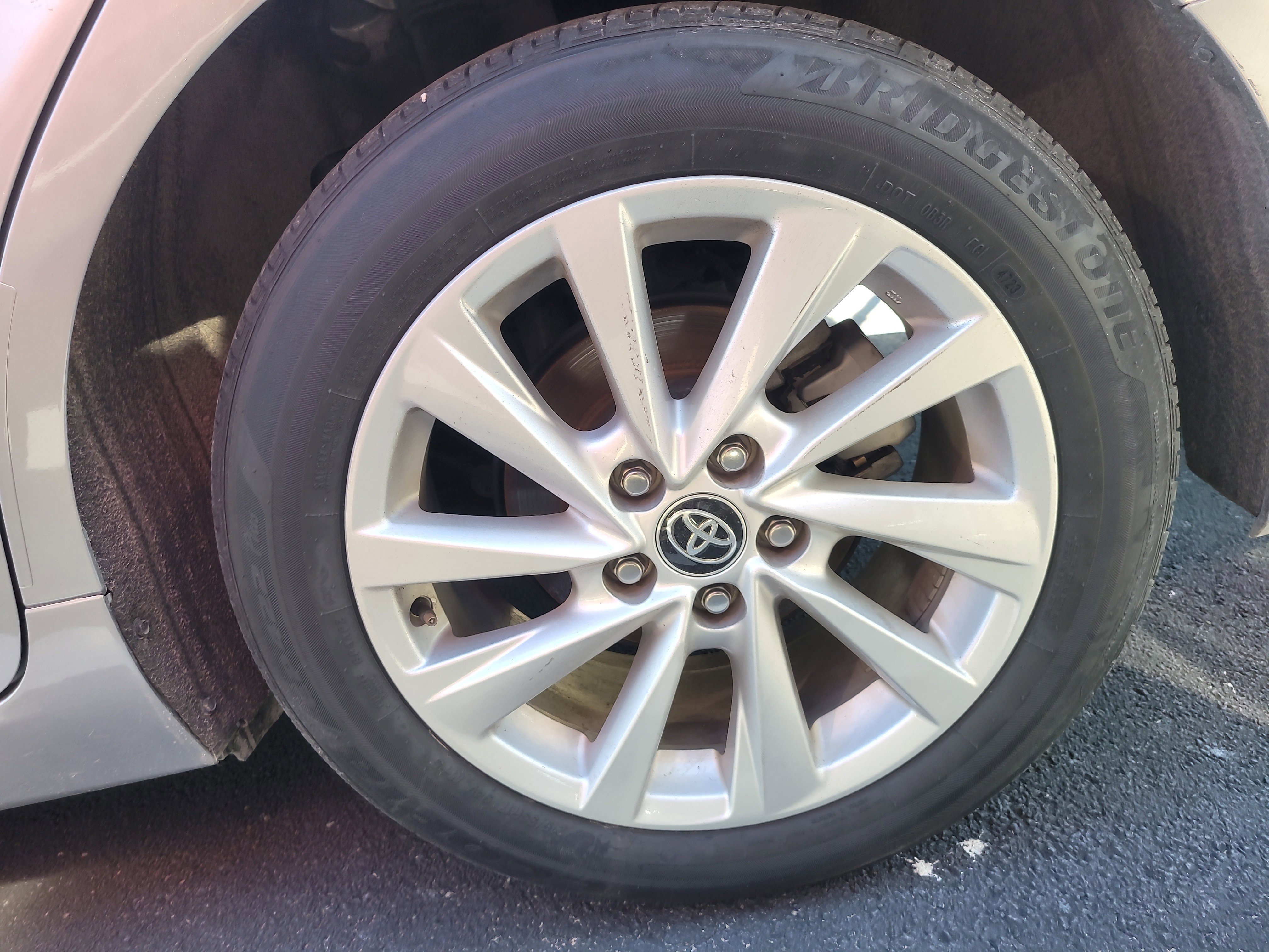 Used 2024 Toyota Camry LE image 10