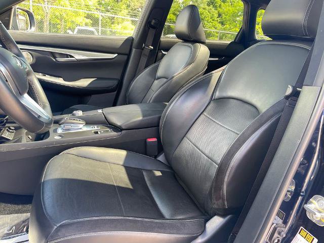 Certified 2025 INFINITI QX50 Sport AWD/4WD image 17