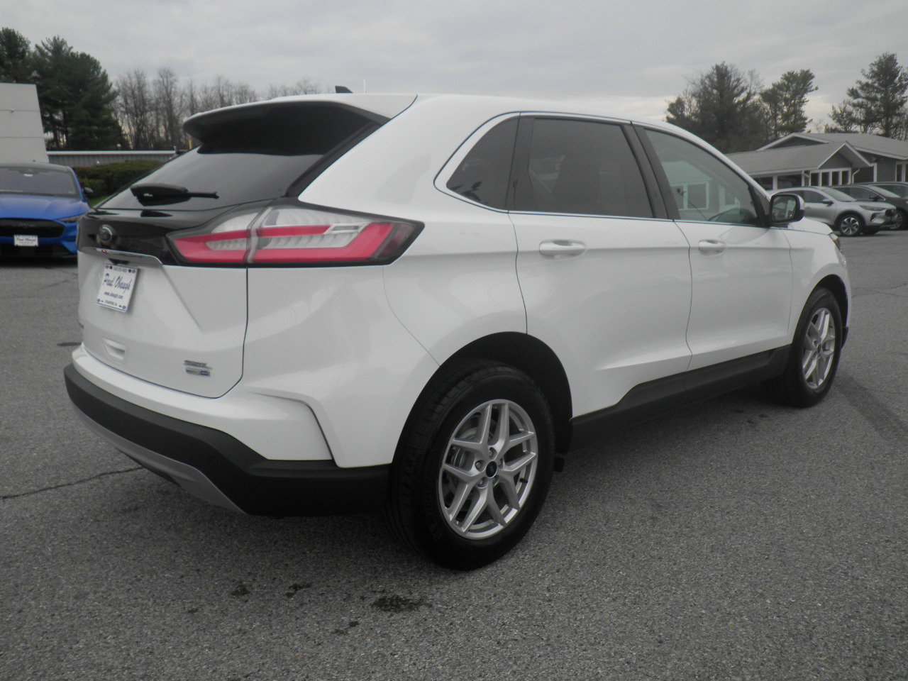 Certified 2024 Ford Edge SEL w/ Convenience Package image 6