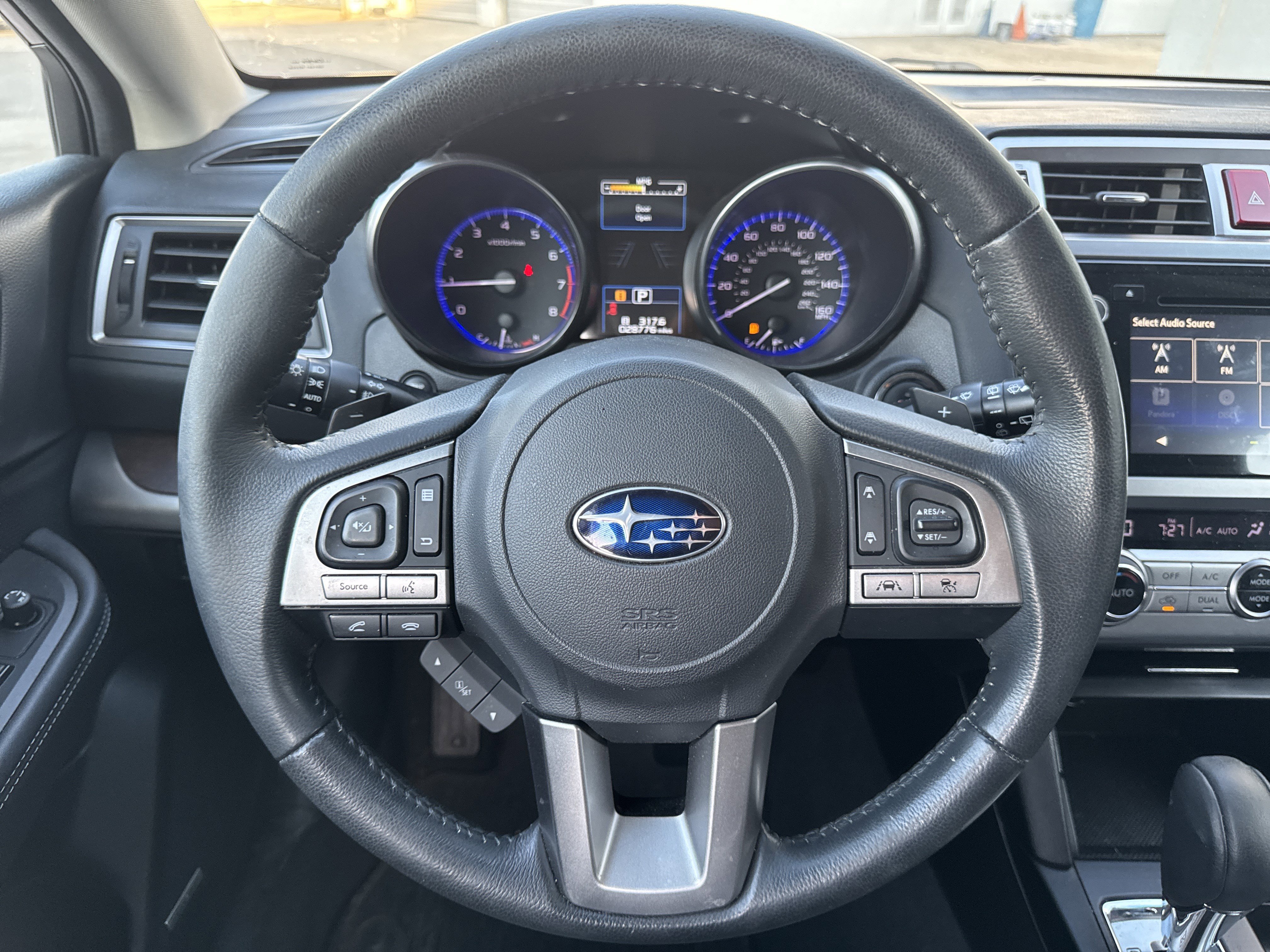 Used 2017 Subaru Outback 3.6R Limited AWD/4WD image 11