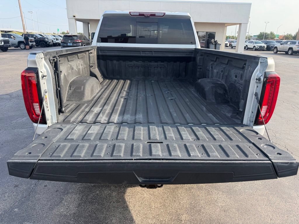 Used 2023 GMC Sierra 3500 Denali w/ Denali Ultimate Package AWD/4WD image 17