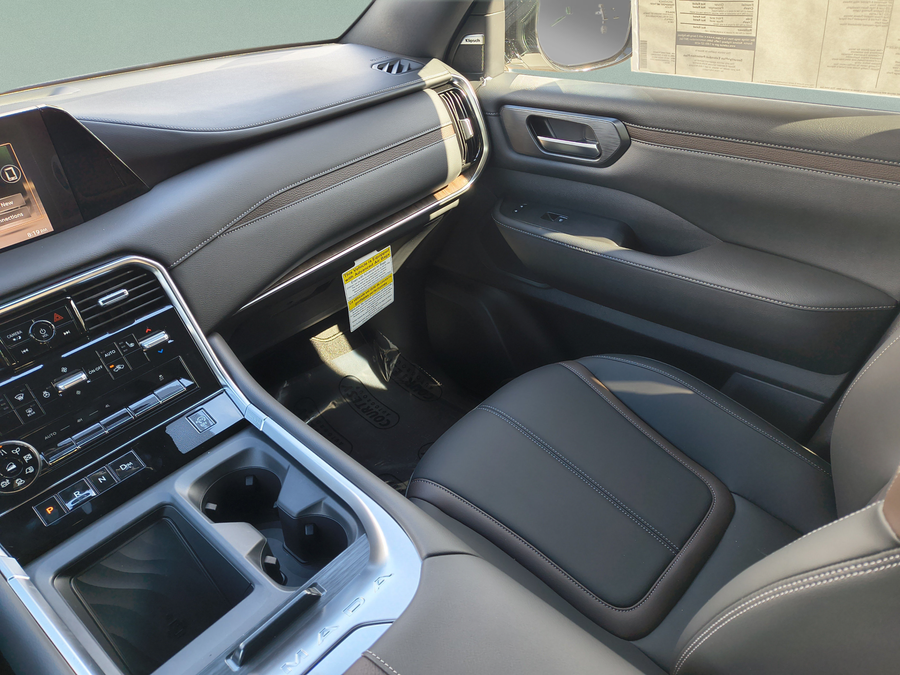 New 2026 Nissan Armada SL w/ Captain's Chari Seat Package AWD/4WD image 15