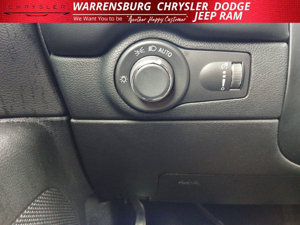 Used 2025 Dodge Durango R/T AWD/4WD image 30