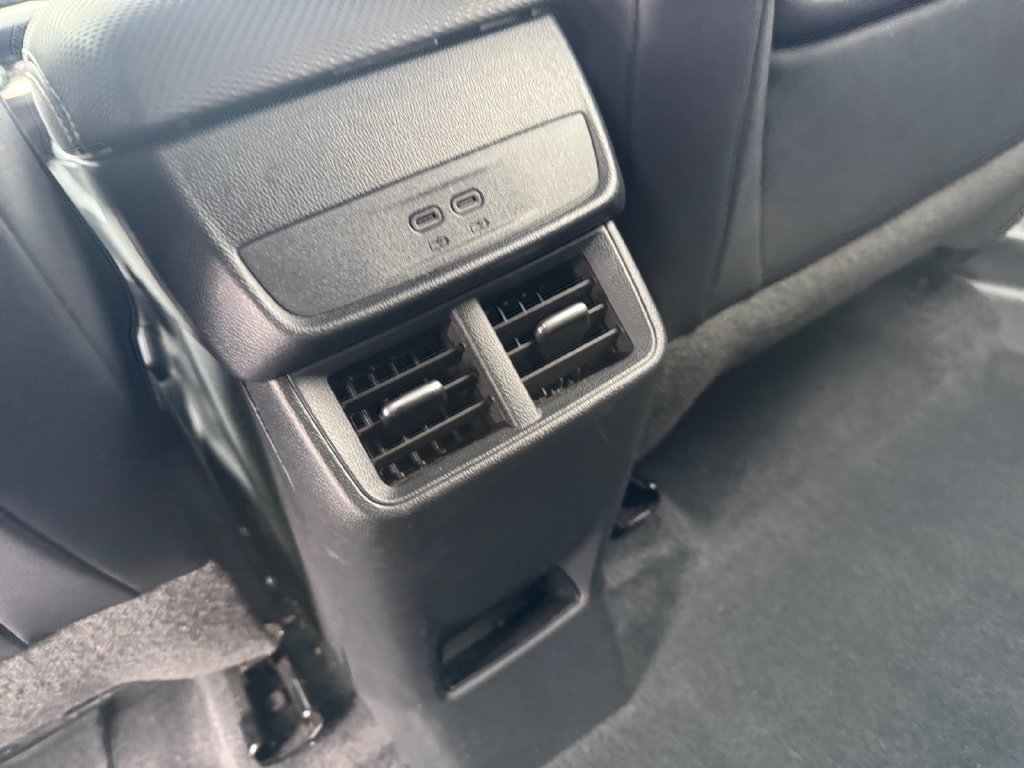 Used 2026 Chevrolet Equinox LT w/ Convenience Package II AWD/4WD image 30