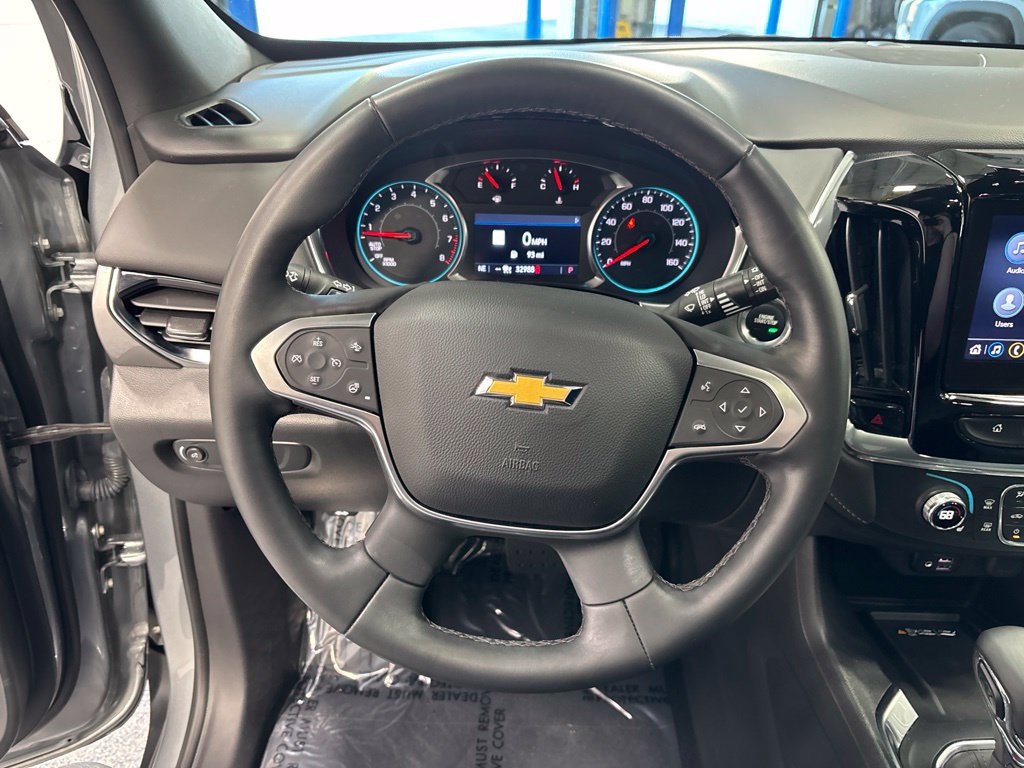Used 2023 Chevrolet Traverse LT w/ LT Premium Package AWD/4WD image 14