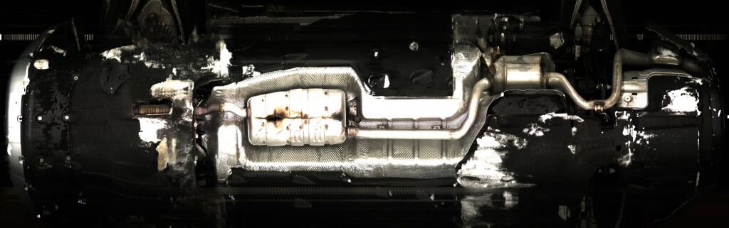 Used 2024 Chrysler Pacifica Touring-L image 16