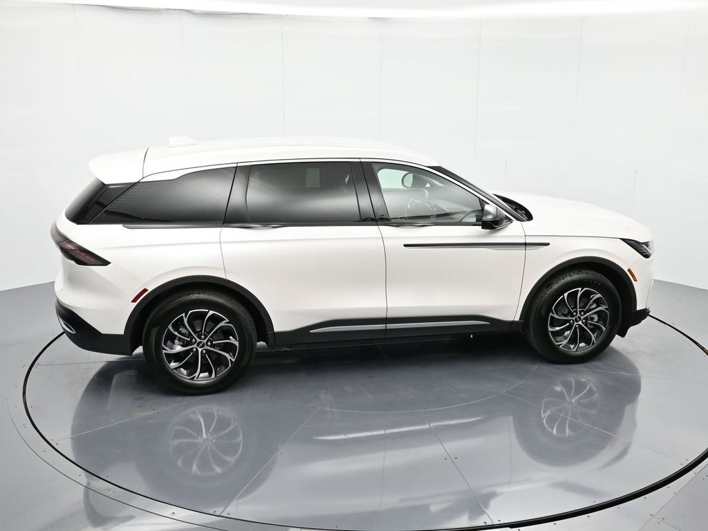 New 2026 Lincoln Nautilus Premier image 44