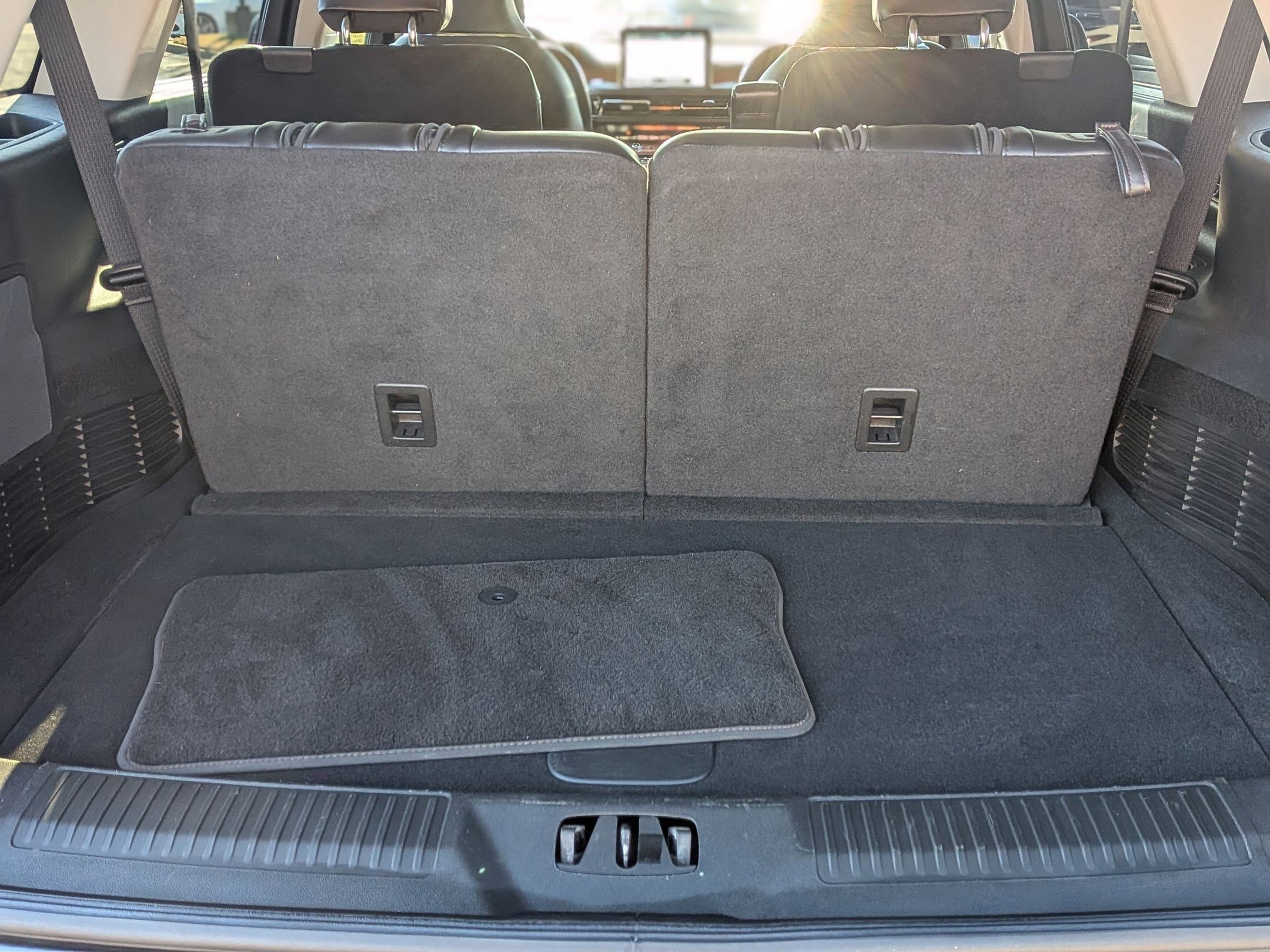 Used 2021 Lincoln Aviator Reserve w/ Equipment Group 208A image 33