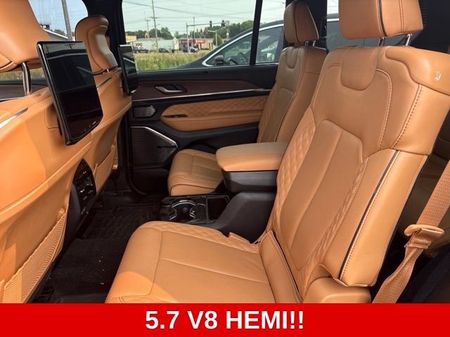 Used 2023 Jeep Grand Cherokee L Summit w/ Advanced Protech Group IV AWD/4WD image 15