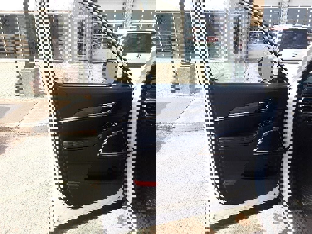 Used 2024 Kia Telluride EX X-Line image 8