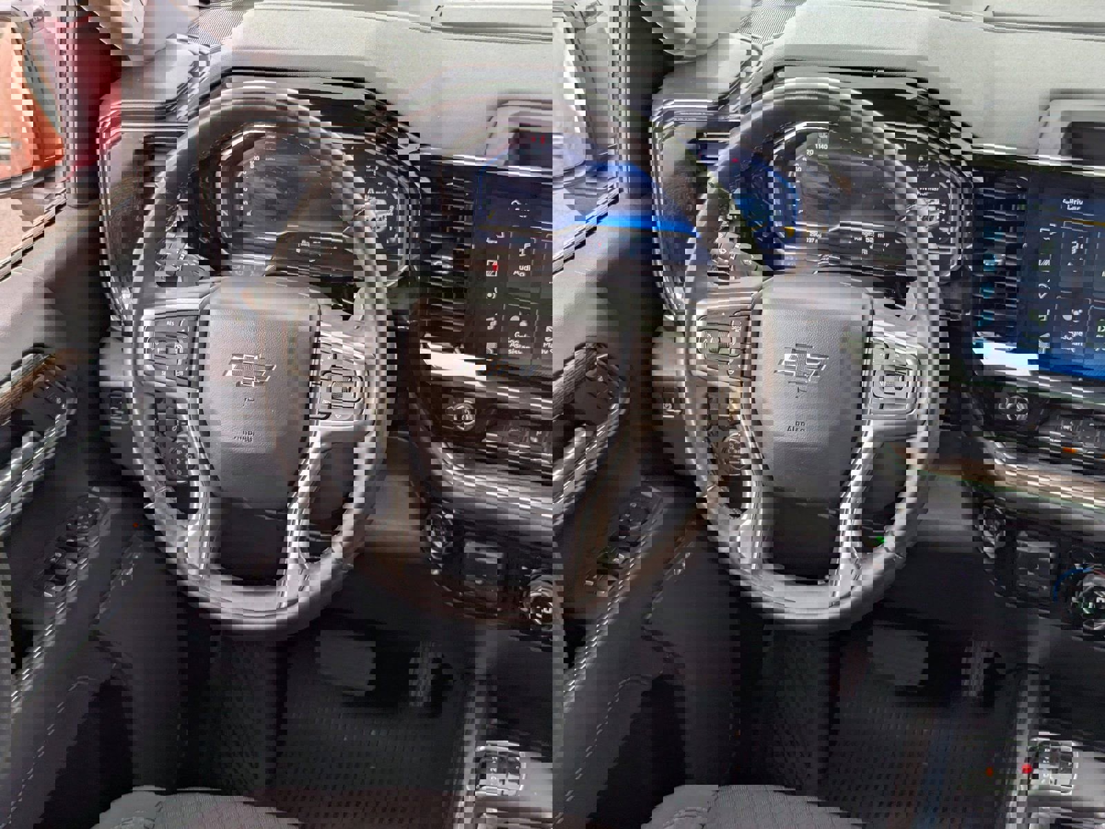 Used 2024 Chevrolet Silverado 1500 LT Trail Boss w/ Convenience Package II image 16