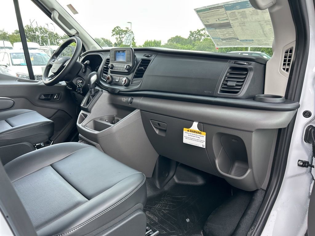 New 2025 Ford Transit 150 148 Medium Roof w/ Load Area Protection Package image 30