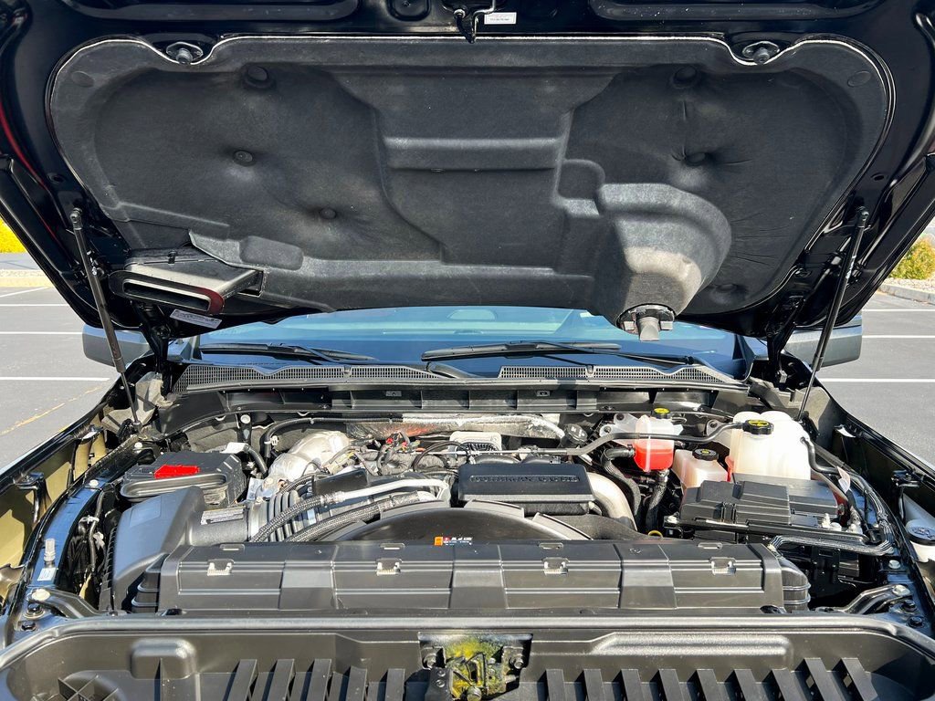 Used 2025 GMC Sierra 3500 Denali Ultimate image 17