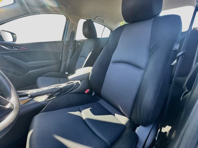 Used 2016 MAZDA MAZDA3 i Sport FWD image 24