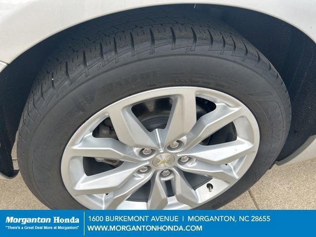 Used 2016 Chevrolet Impala LT image 11