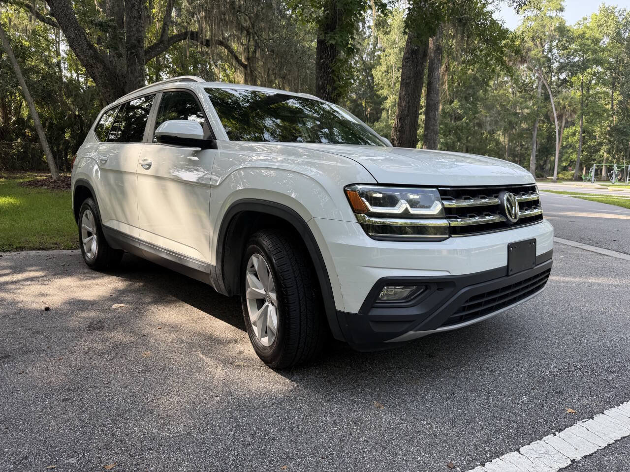 Used 2018 Volkswagen Atlas SE AWD/4WD image 2