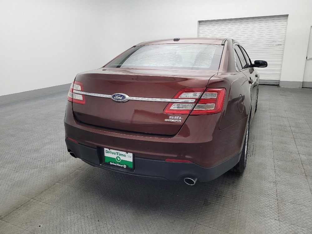 Used 2015 Ford Taurus SEL image 7