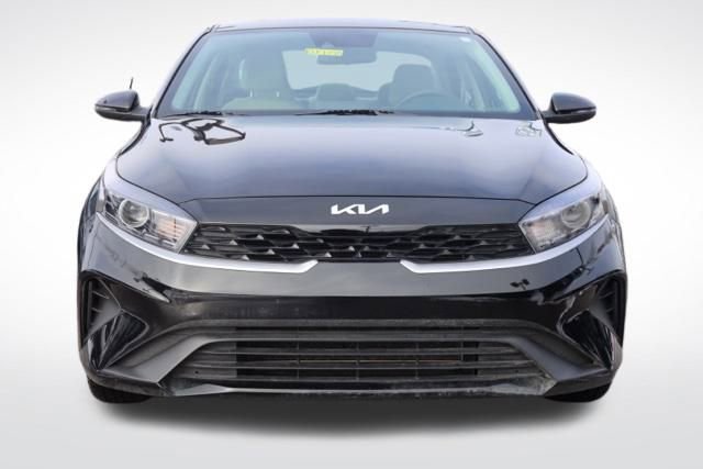 Certified 2023 Kia Forte LXS w/ LXS Technology Package image 3