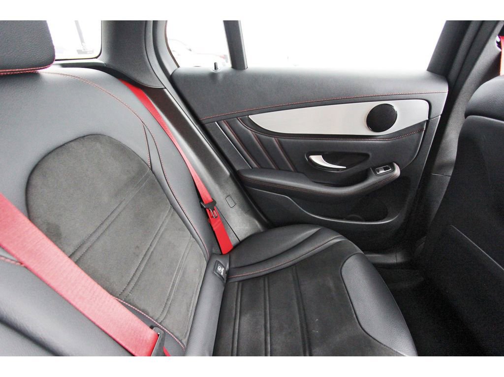 Used 2022 Mercedes-Benz GLC 43 AMG 4MATIC image 11