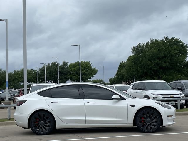 Used 2022 Tesla Model 3 Performance image 3