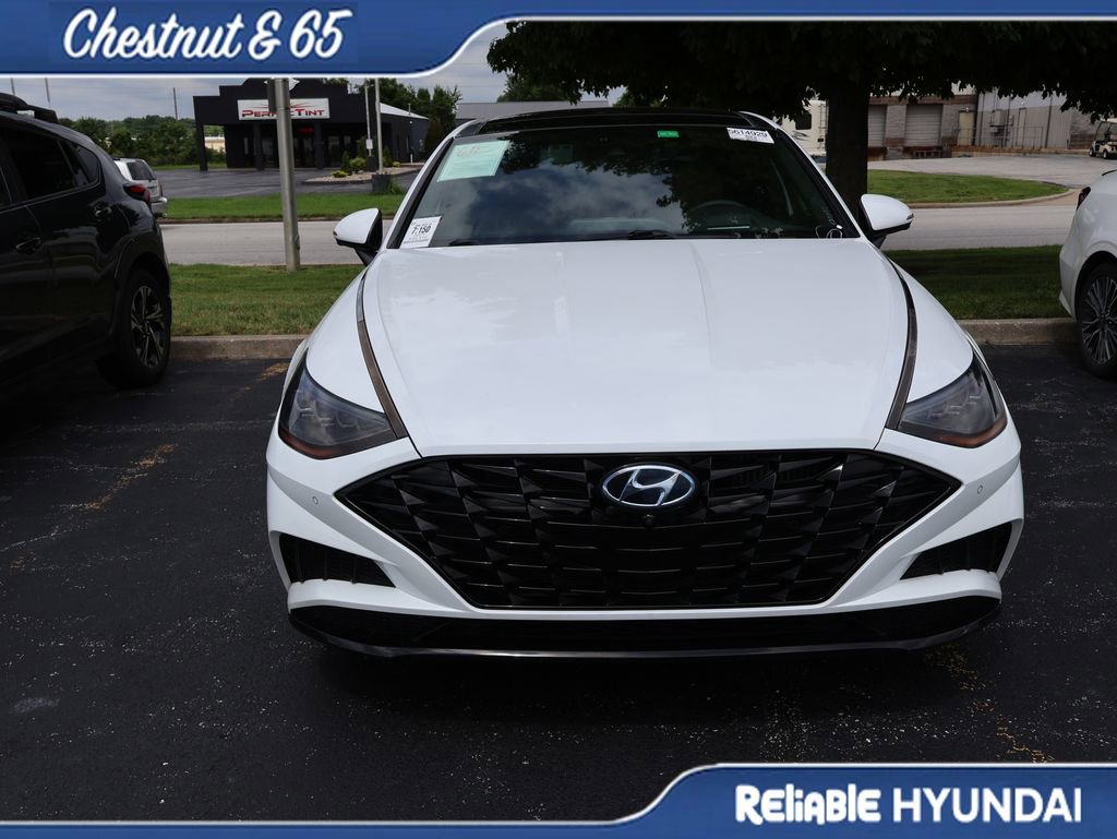 Used 2021 Hyundai Sonata Limited w/ Cargo Package FWD image 6