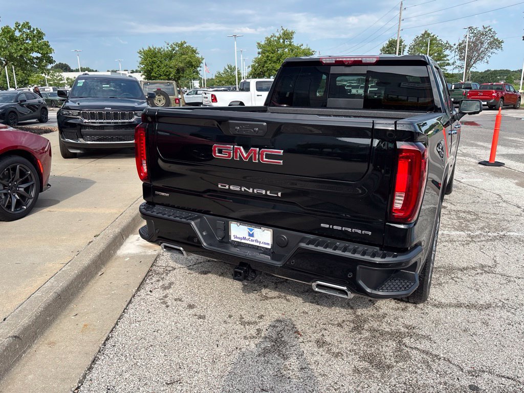 Used 2023 GMC Sierra 1500 Denali w/ Denali Reserve Package AWD/4WD image 23