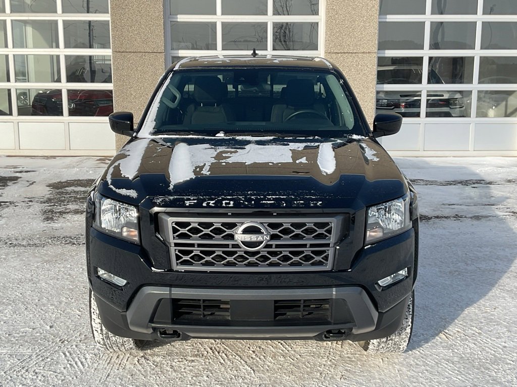 Used 2024 Nissan Frontier SV w/ SV Convenience Package image 2