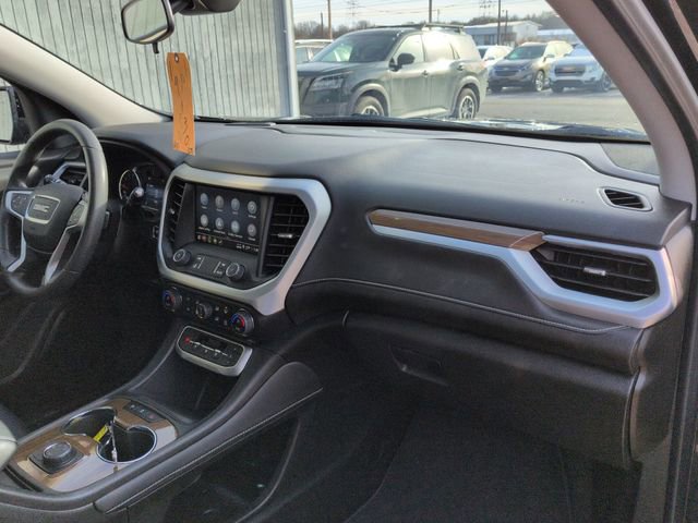 Used 2023 GMC Acadia SLE image 29