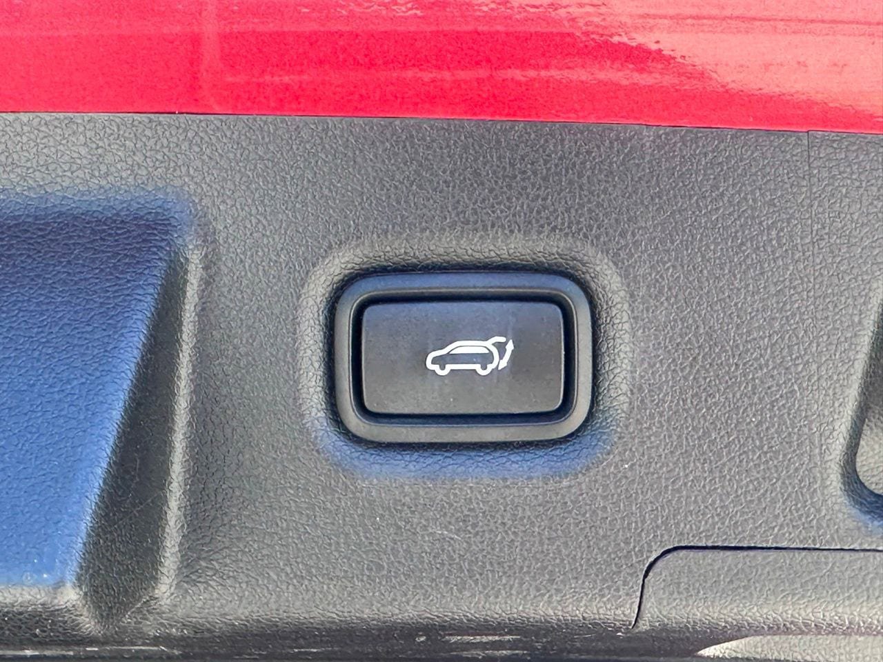 Used 2022 Hyundai Santa Fe Limited AWD/4WD image 15