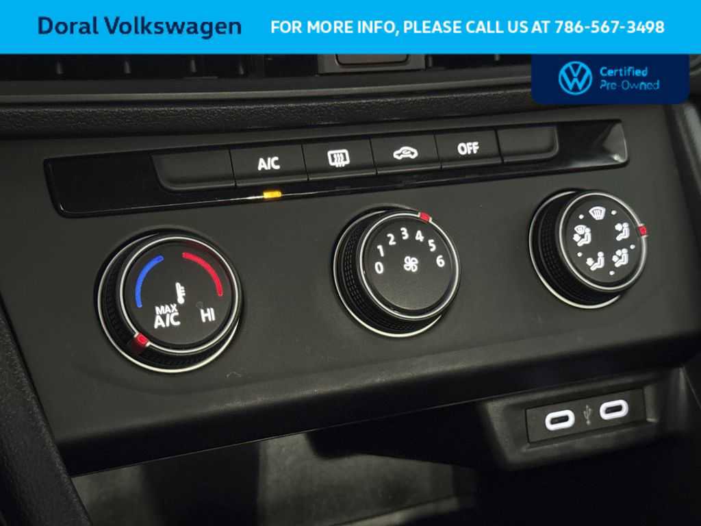 Certified 2023 Volkswagen Jetta Sport image 20