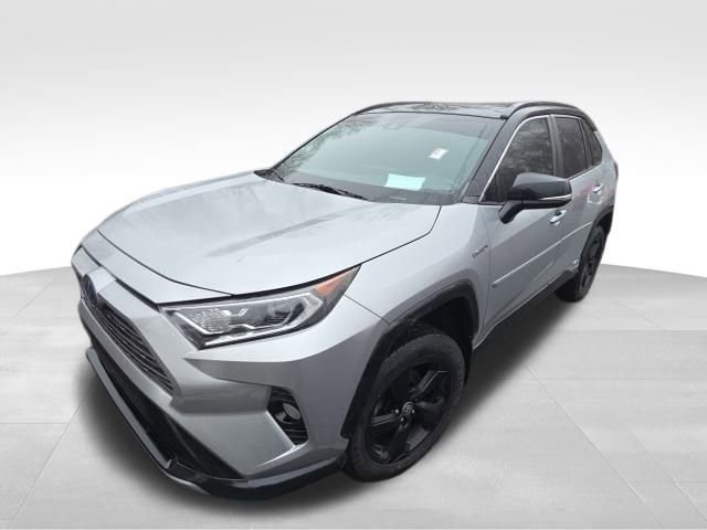 Used 2021 Toyota RAV4 XSE image 2