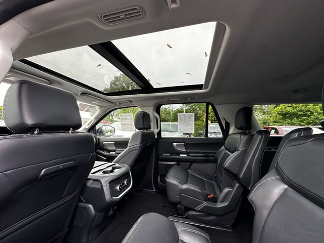Certified 2025 Ford Expedition Max Platinum AWD/4WD image 18