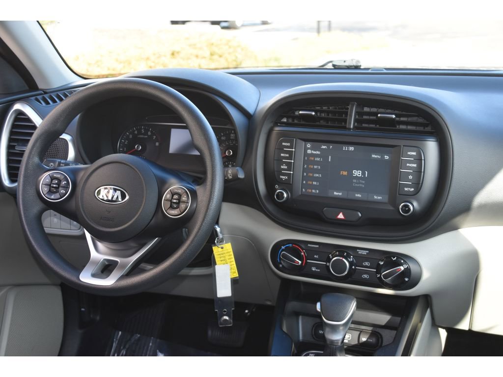 Used 2020 Kia Soul LX image 15
