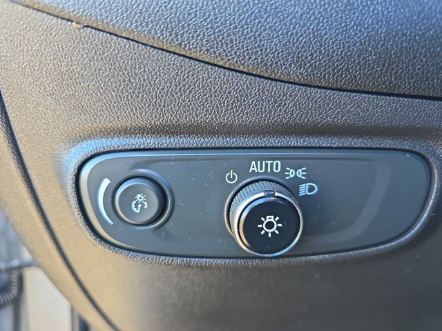 Used 2023 Chevrolet Equinox LT image 26