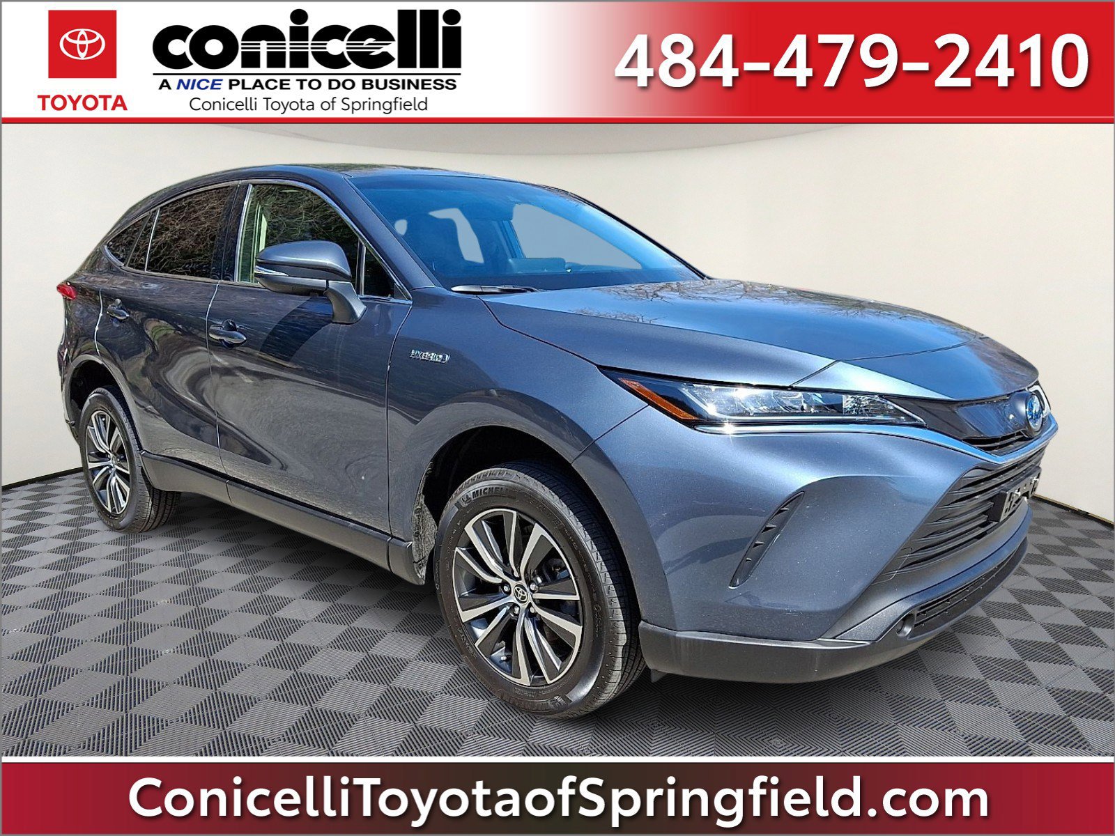Certified 2021 Toyota Venza LE image 1