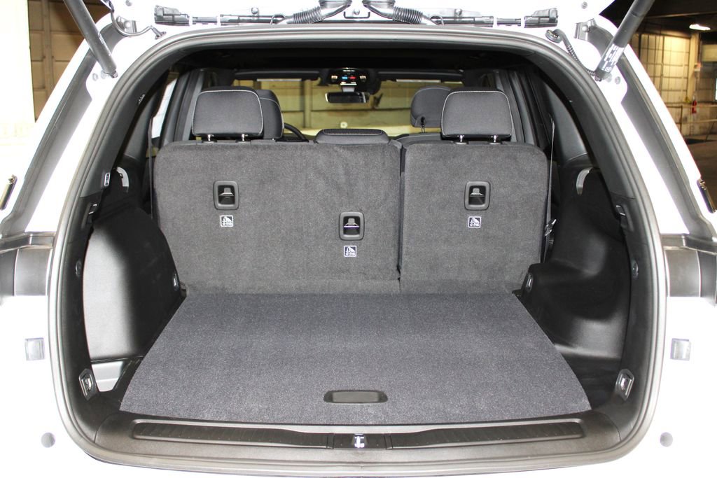 New 2025 Jeep Grand Cherokee Laredo X w/ Luxury Tech Group I image 34