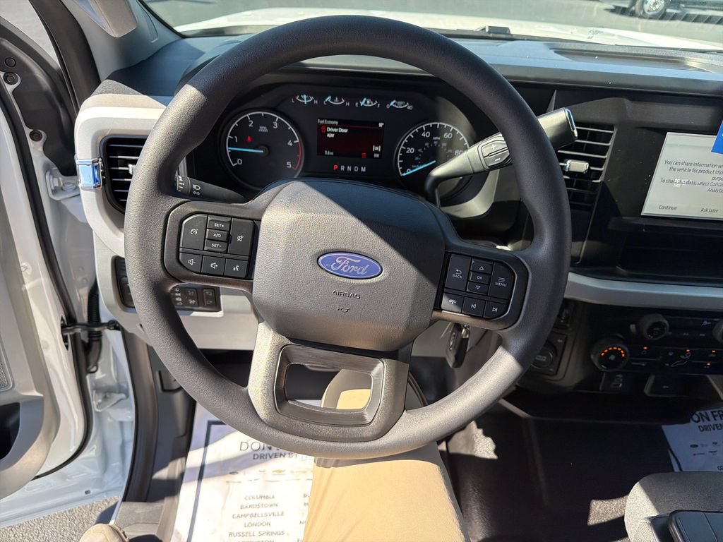 New 2027 Ford F350 XLT AWD/4WD image 16