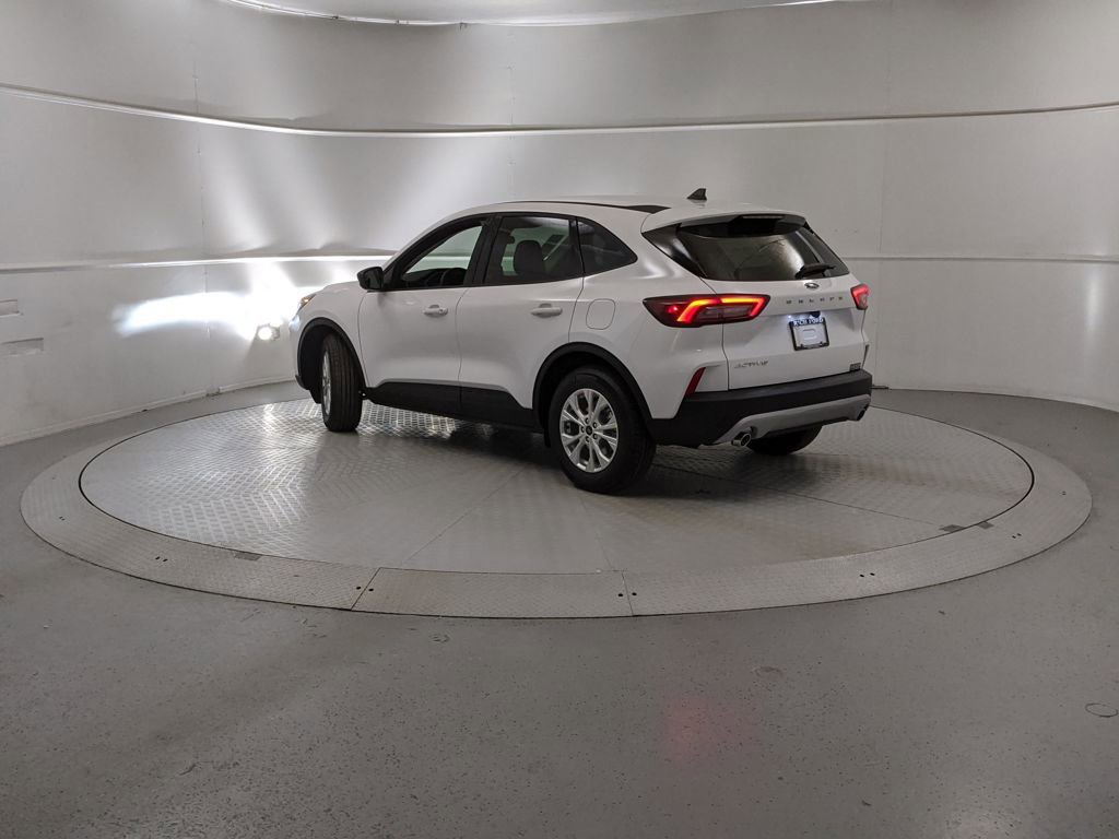 New 2026 Ford Escape Active image 4