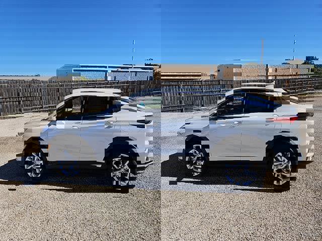 New 2026 Buick Envista Preferred image 2