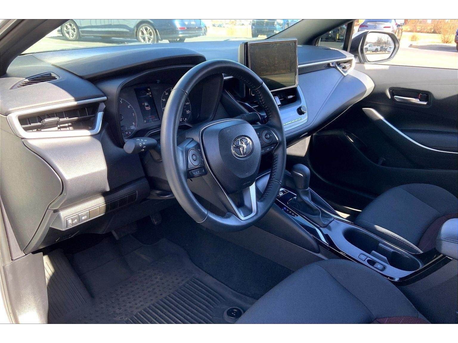 Used 2024 Toyota Corolla SE image 12