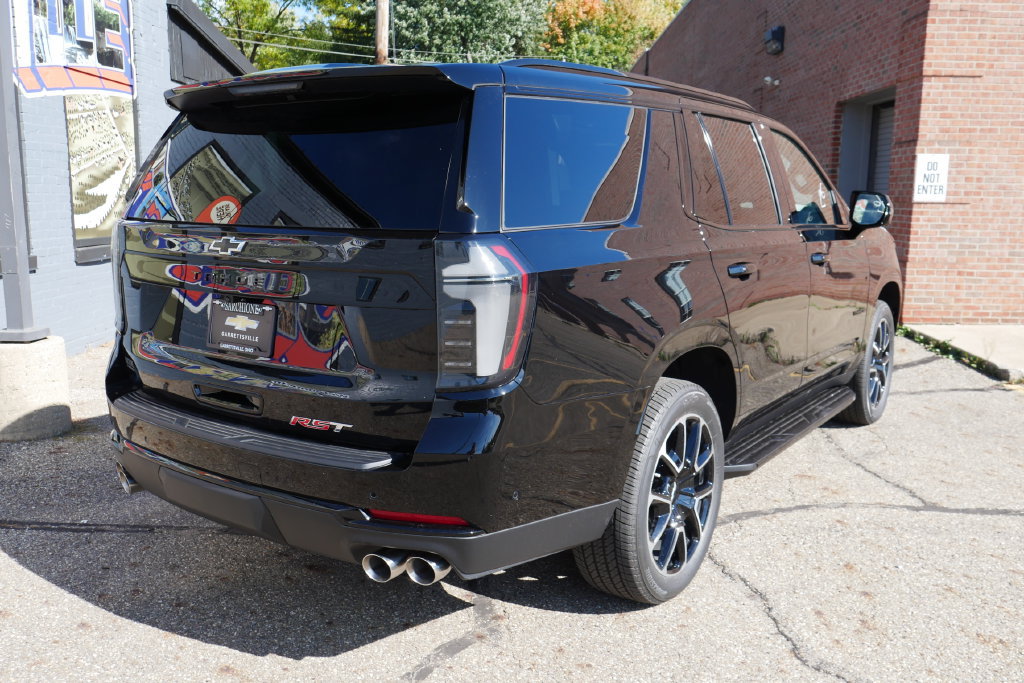 New 2026 Chevrolet Tahoe RST w/ RST Capability Package AWD/4WD image 4
