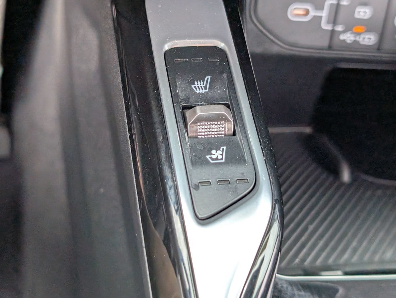 Used 2026 Kia Sorento SX AWD/4WD image 19