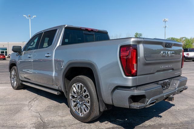Used 2023 GMC Sierra 1500 Denali Ultimate AWD/4WD image 8
