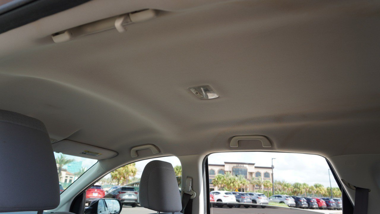 Used 2015 Honda CR-V LX image 32
