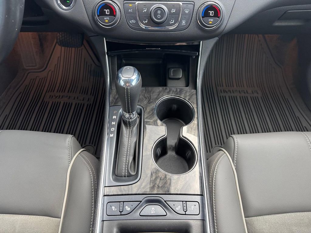 Used 2015 Chevrolet Impala LT FWD image 14