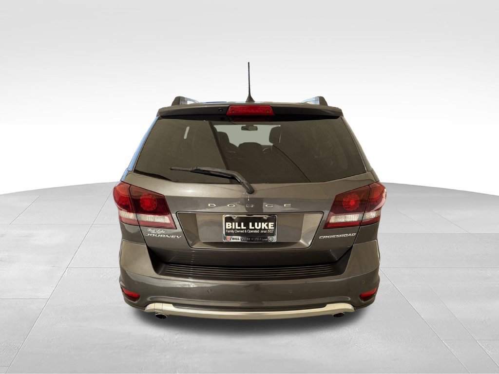 Used 2019 Dodge Journey Crossroad w/ Driver Convenience Group FWD image 8
