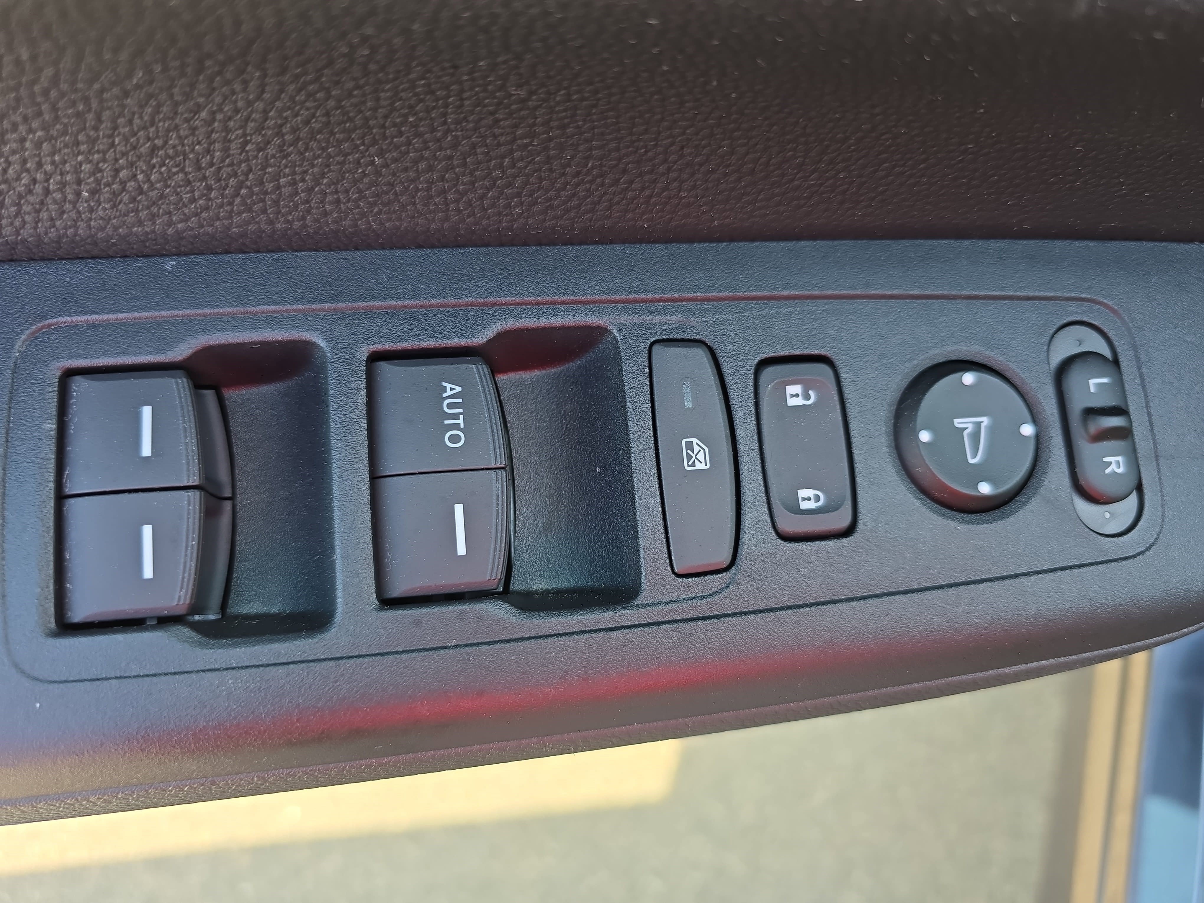 Used 2026 Honda CR-V LX image 27