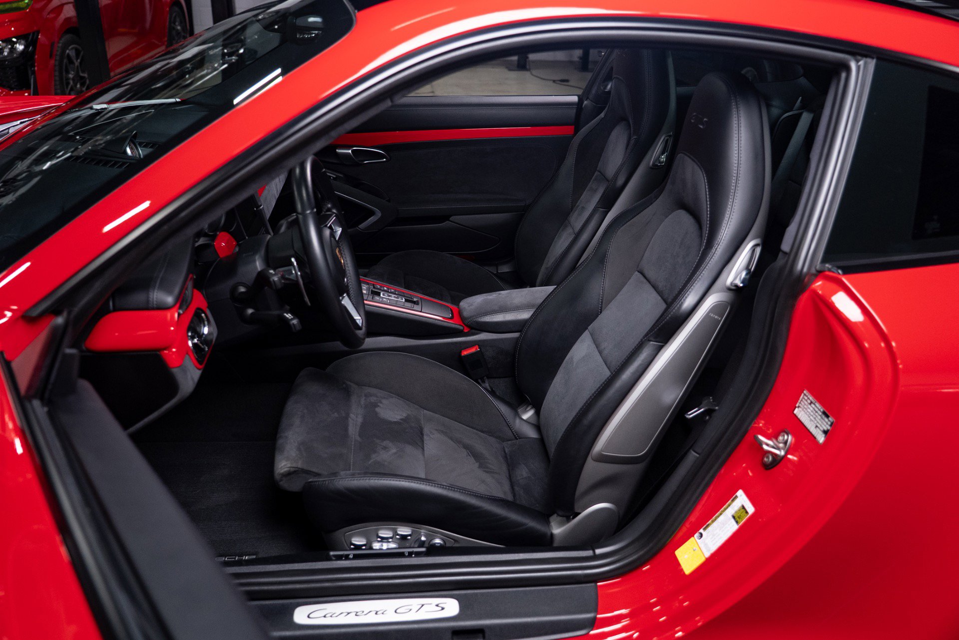 Used 2017 Porsche 911 Carrera GTS image 54