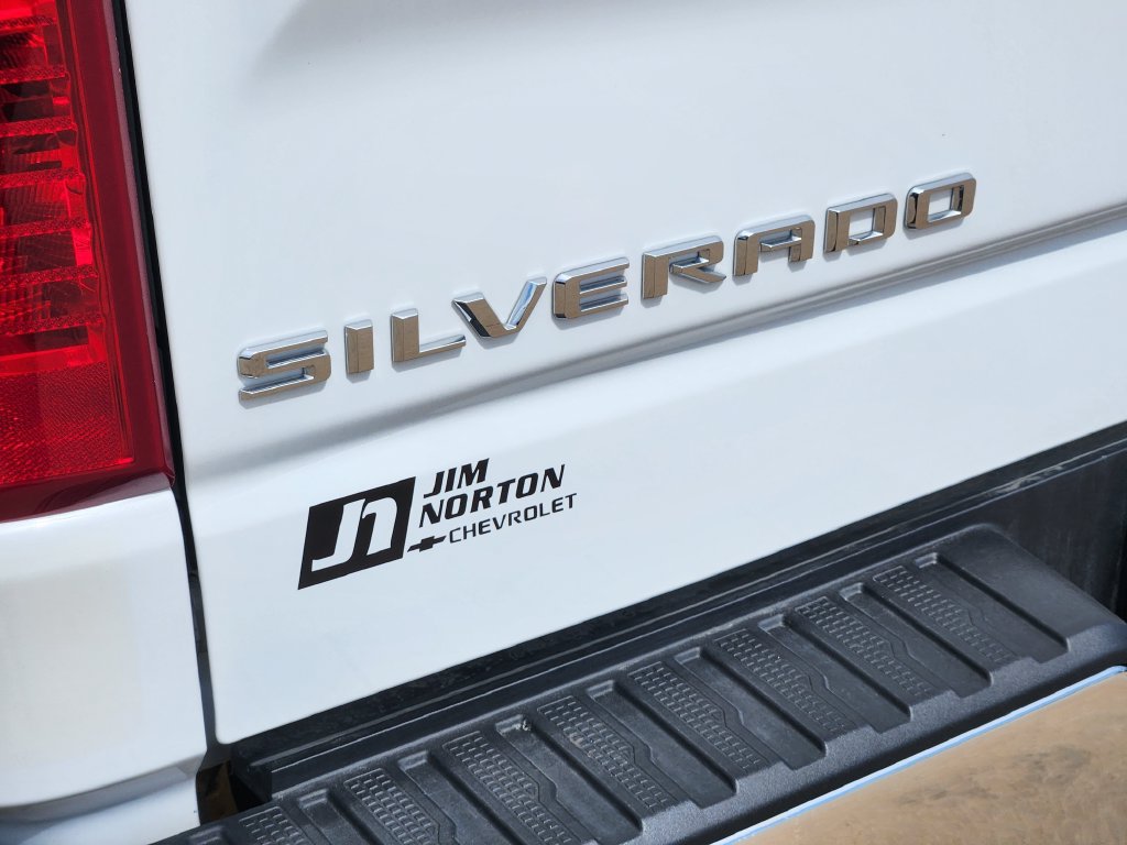 Used 2025 Chevrolet Silverado 1500 W/T w/ WT Value Package AWD/4WD image 11